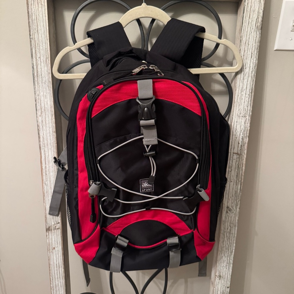 aka Sport Black Red Gray Backpack Hiking Travel School Bag‎ 18” Preowned